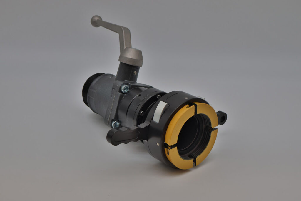 Product showcase of the Hy-Conn connection kit.